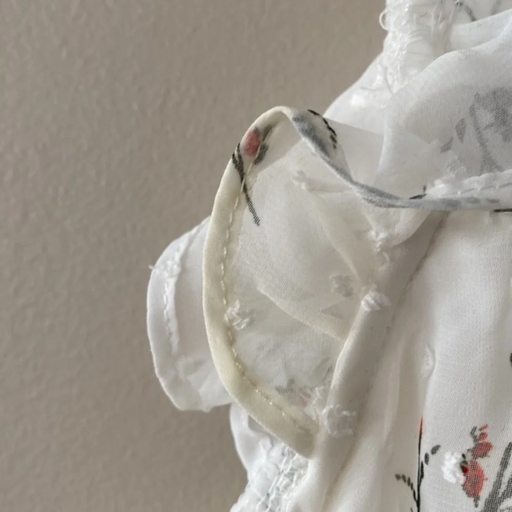 Forever 21 Floral Blouse - Picture 9 of 9